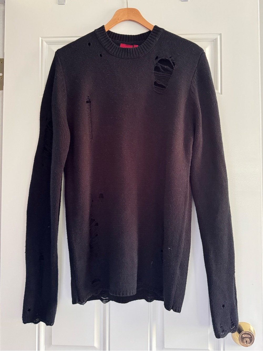 Black Distressed Crewneck Sweater - Men's size Large